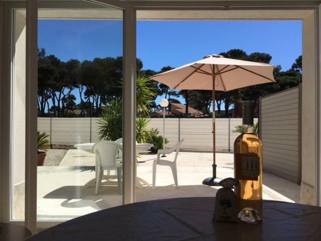 Appartements Les Pesquiers Hyeres Plage エクステリア 写真